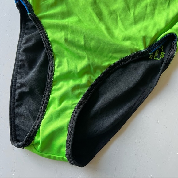 Girls Aqua Sphere 1 Piece EUC - Picture 10 of 11